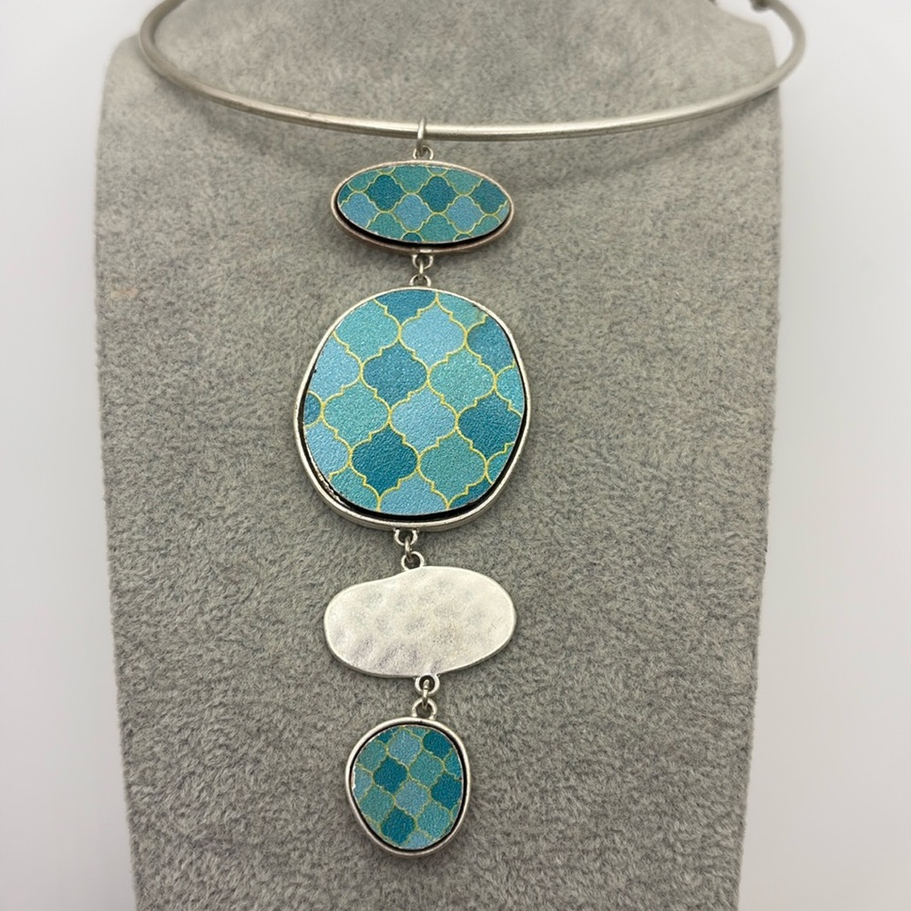 C1946 Elegant Silver & Blue Teal Moroccan Revival Tile Pendant Necklace 15-17”